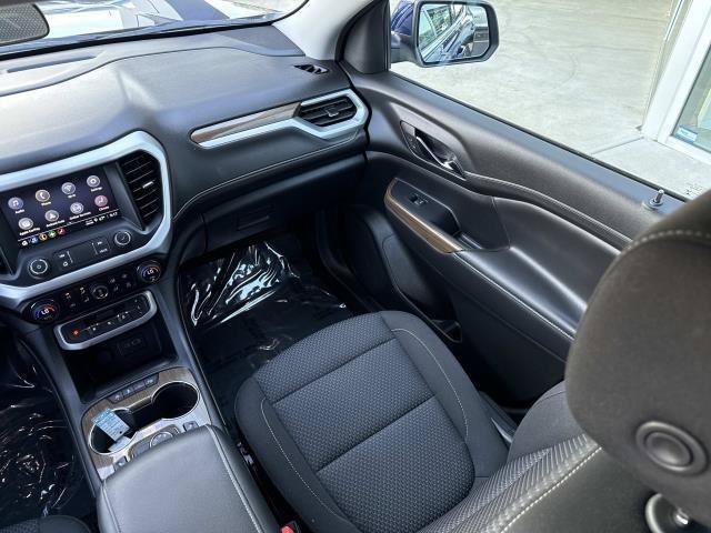 Used 2023 GMC Acadia SLE w/ Driver Convenience Package AWD/4WD image 30