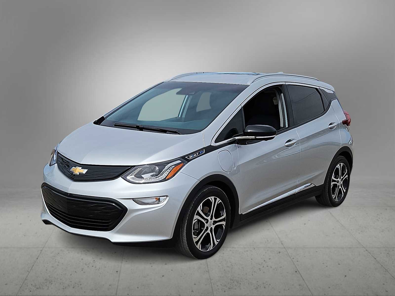 Used 2020 Chevrolet Bolt Premier w/ Infotainment Package image 4