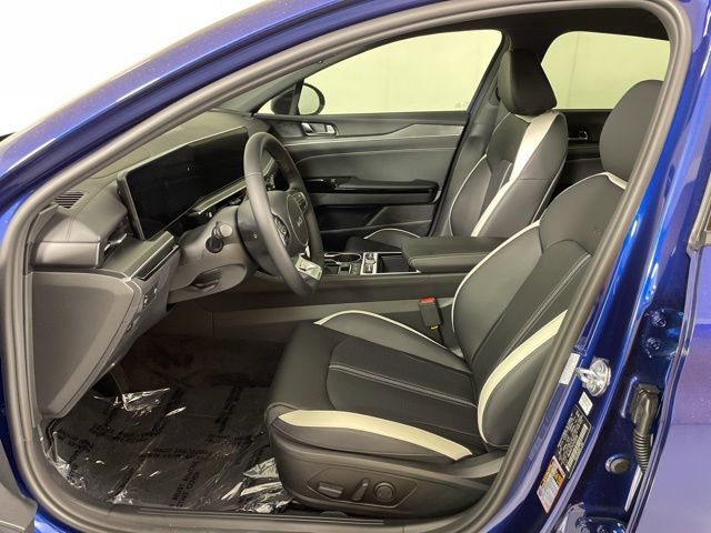 New 2026 Kia K5 GT-Line image 16