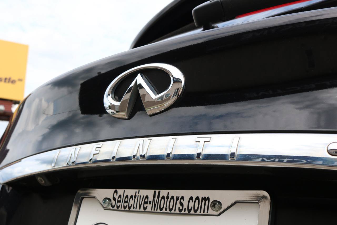 Used 2012 INFINITI FX35 AWD w/ Premium Pkg image 15