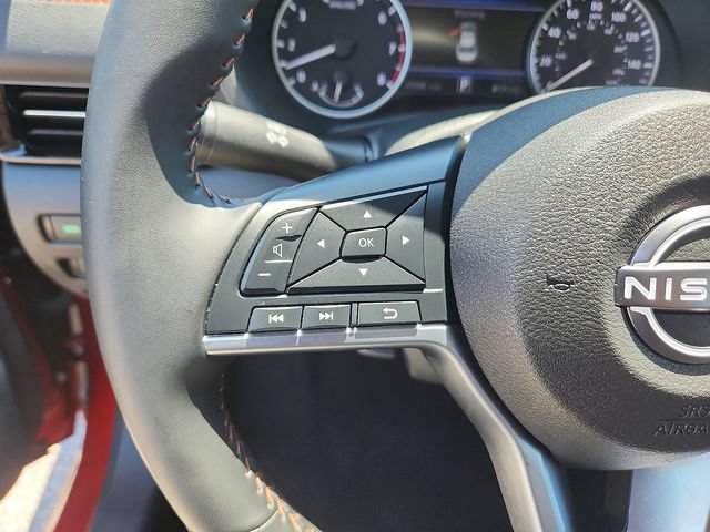 Used 2025 Nissan Sentra SR FWD image 16