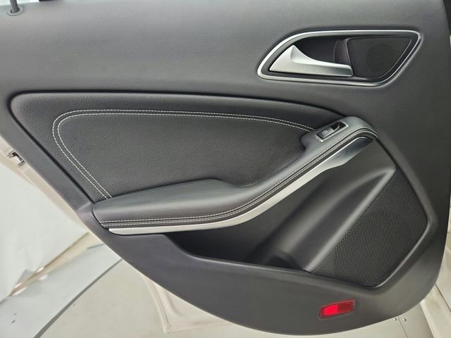 Used 2017 Mercedes-Benz CLA 250 4MATIC image 22