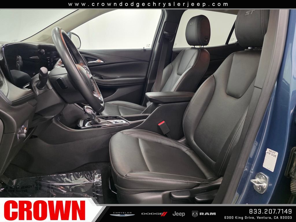 Used 2024 Buick Encore GX Sport Touring AWD/4WD image 22