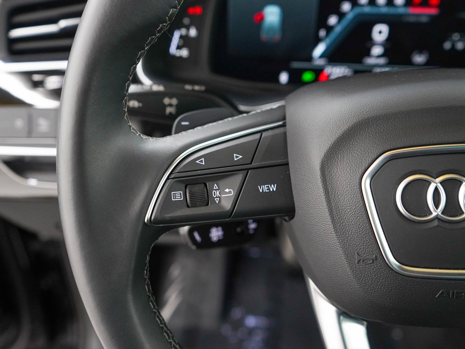 Used 2025 Audi Q7 3.0T Premium Plus image 28