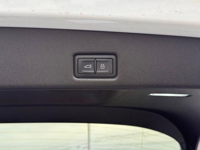 New 2025 Audi Q5 Premium Plus AWD/4WD image 19