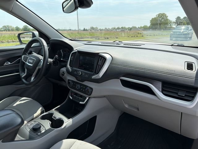 Used 2022 GMC Terrain SLE w/ Driver Convenience Package FWD image 18