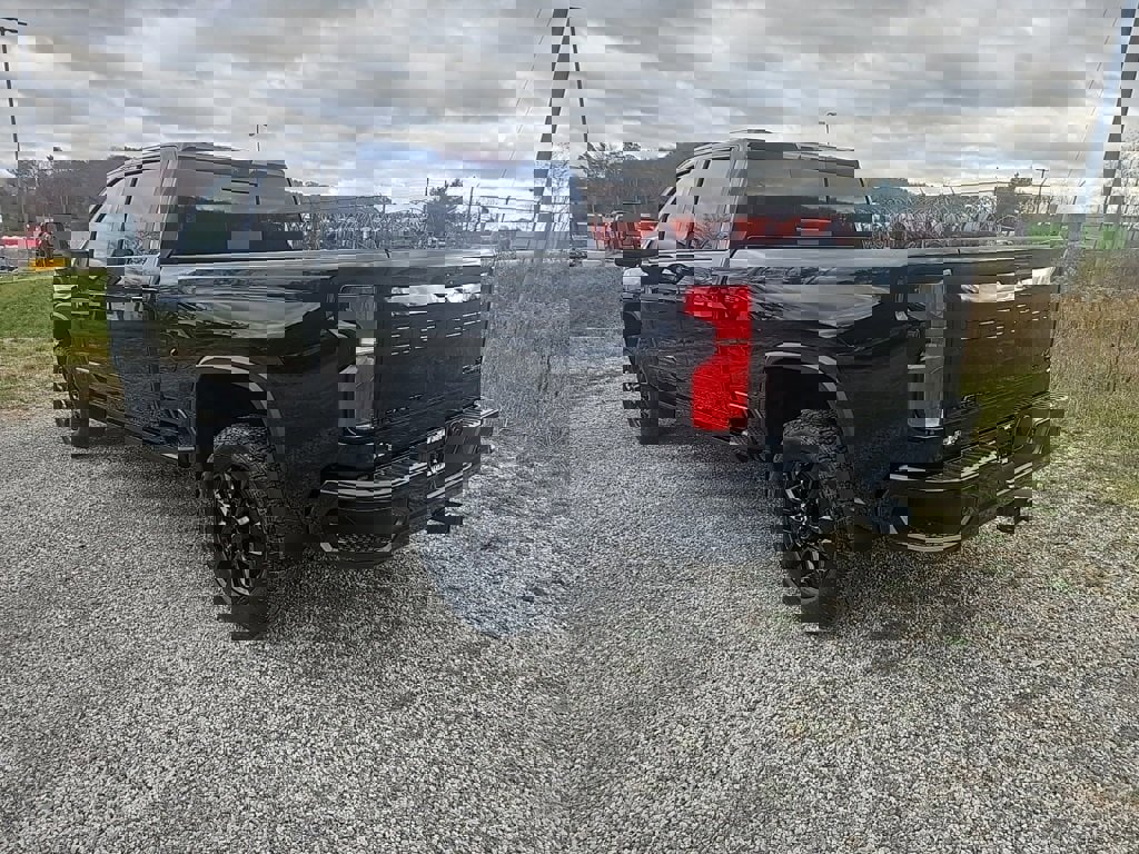 New 2026 Chevrolet Silverado 3500 High Country image 3