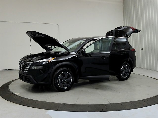 New 2025 Nissan Rogue SV image 11