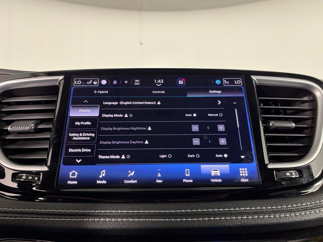 Used 2021 Chrysler Pacifica Limited FWD image 29