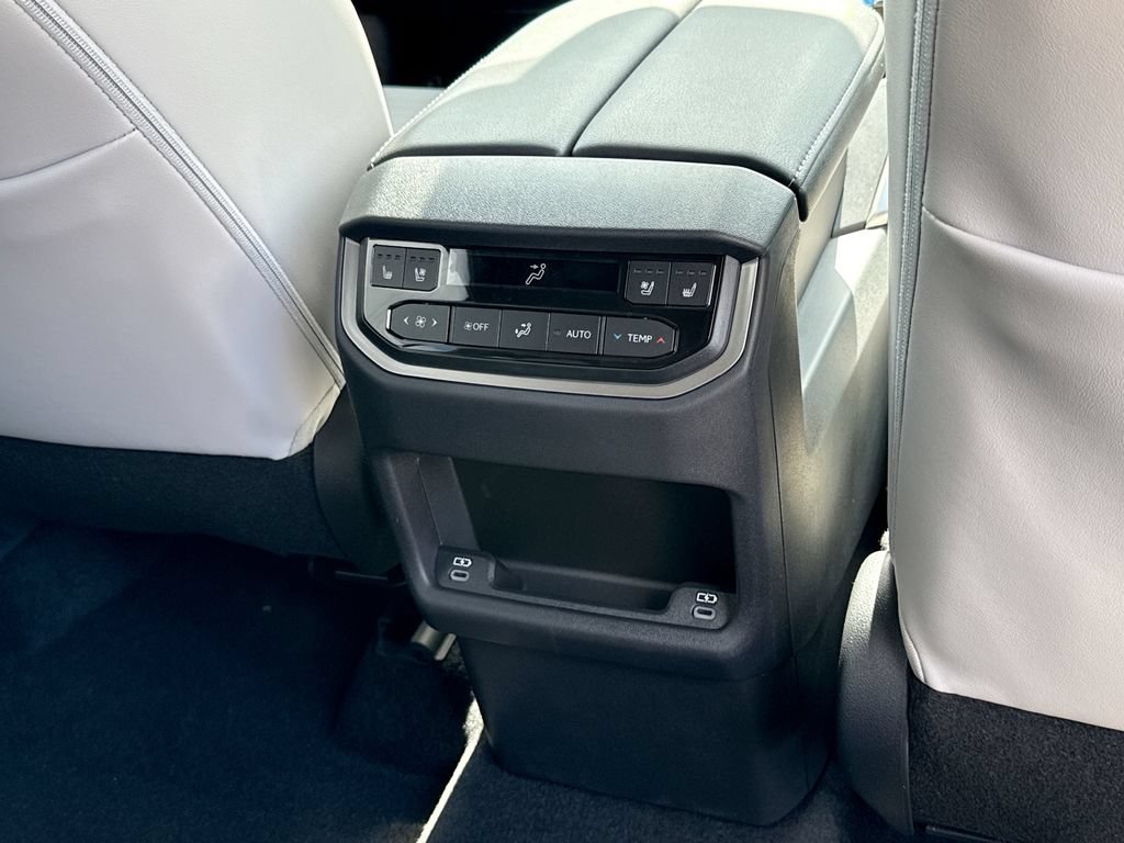 New 2026 Lexus TX 350 AWD image 18