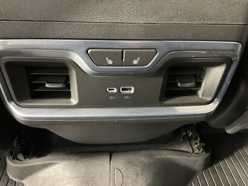 Used 2022 Chevrolet Silverado 1500 LTZ w/ LTZ Premium Package image 10