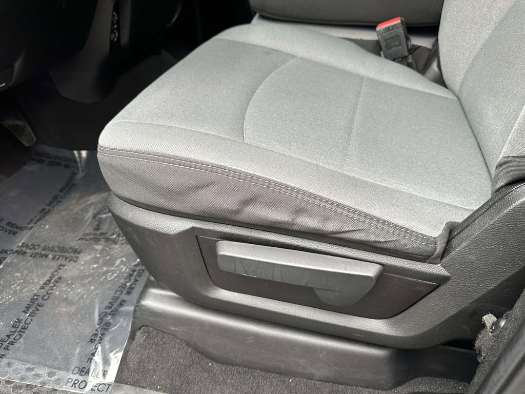 Used 2022 RAM 2500 Big Horn image 6