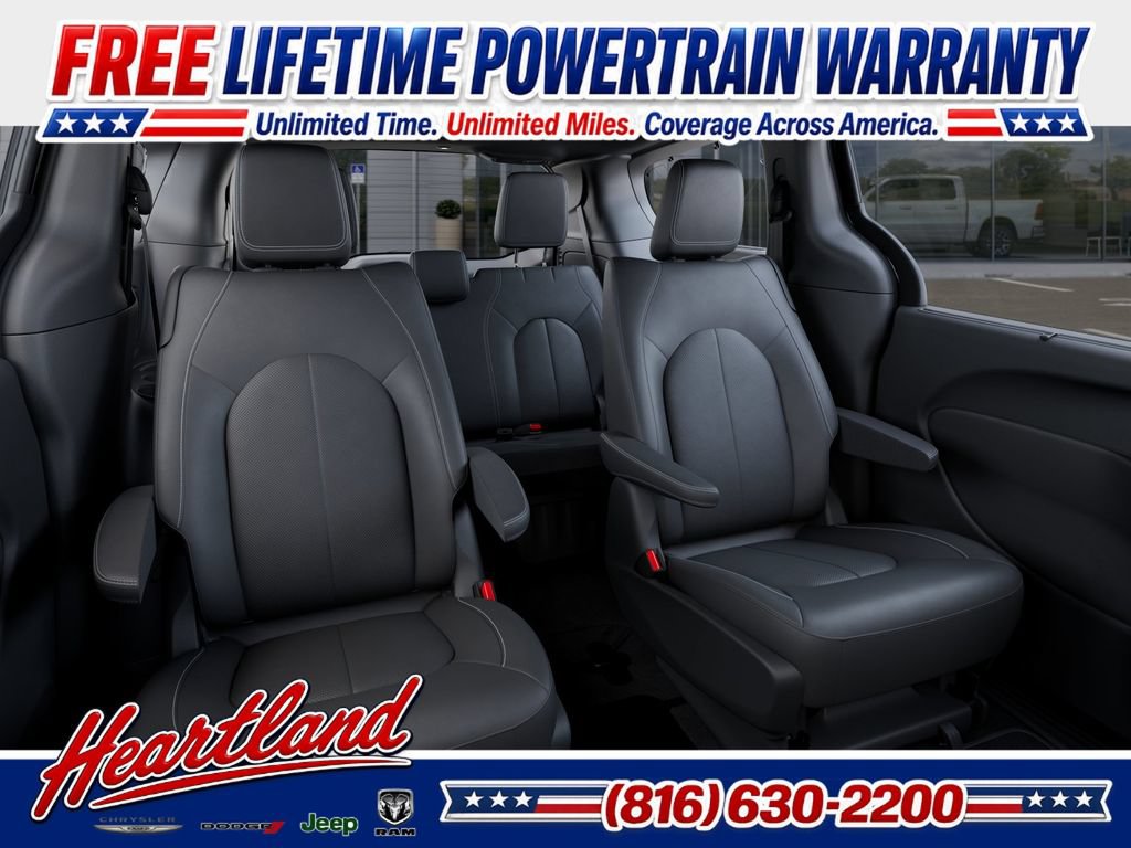 New 2027 Chrysler Pacifica Select w/ Family Tech Group AWD/4WD image 15