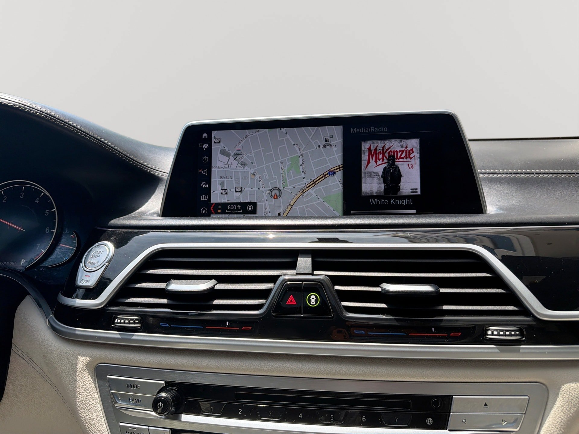 Used 2018 BMW 750i RWD image 20