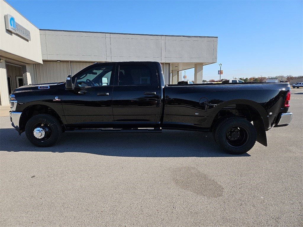New 2026 RAM 3500 Tradesman image 2
