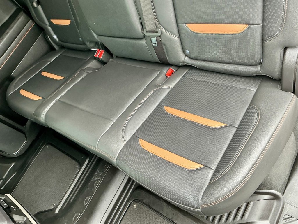 Used 2024 GMC Sierra 1500 AT4 w/ Technology Package image 34