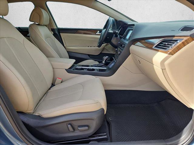 Used 2017 Hyundai Sonata Limited w/ Tech Package 03 image 22