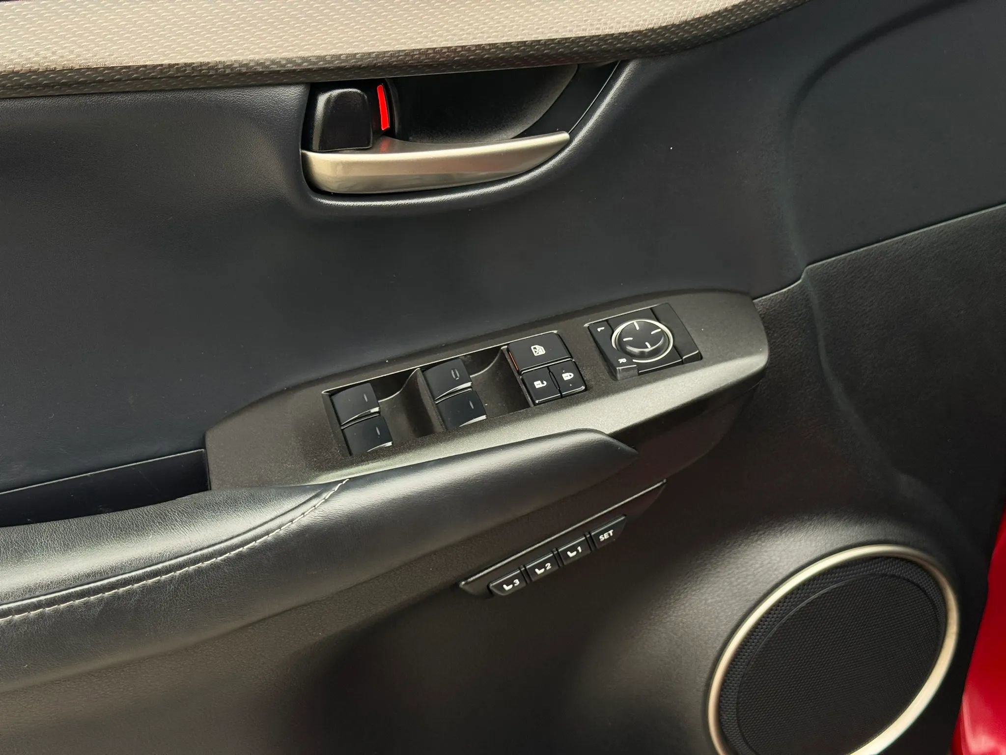 Used 2015 Lexus NX 200t FWD w/ Premium Package image 11