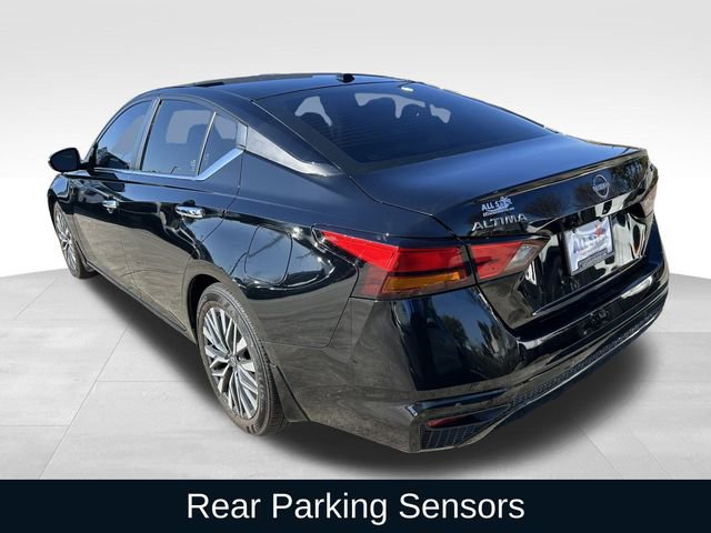Used 2024 Nissan Altima 2.5 SV image 7