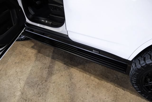 Used 2026 GMC Yukon AT4 w/ AT4 Premium Plus Package AWD/4WD image 10