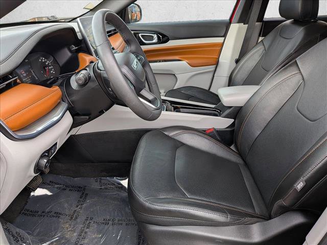 Used 2023 Jeep Compass Limited image 11