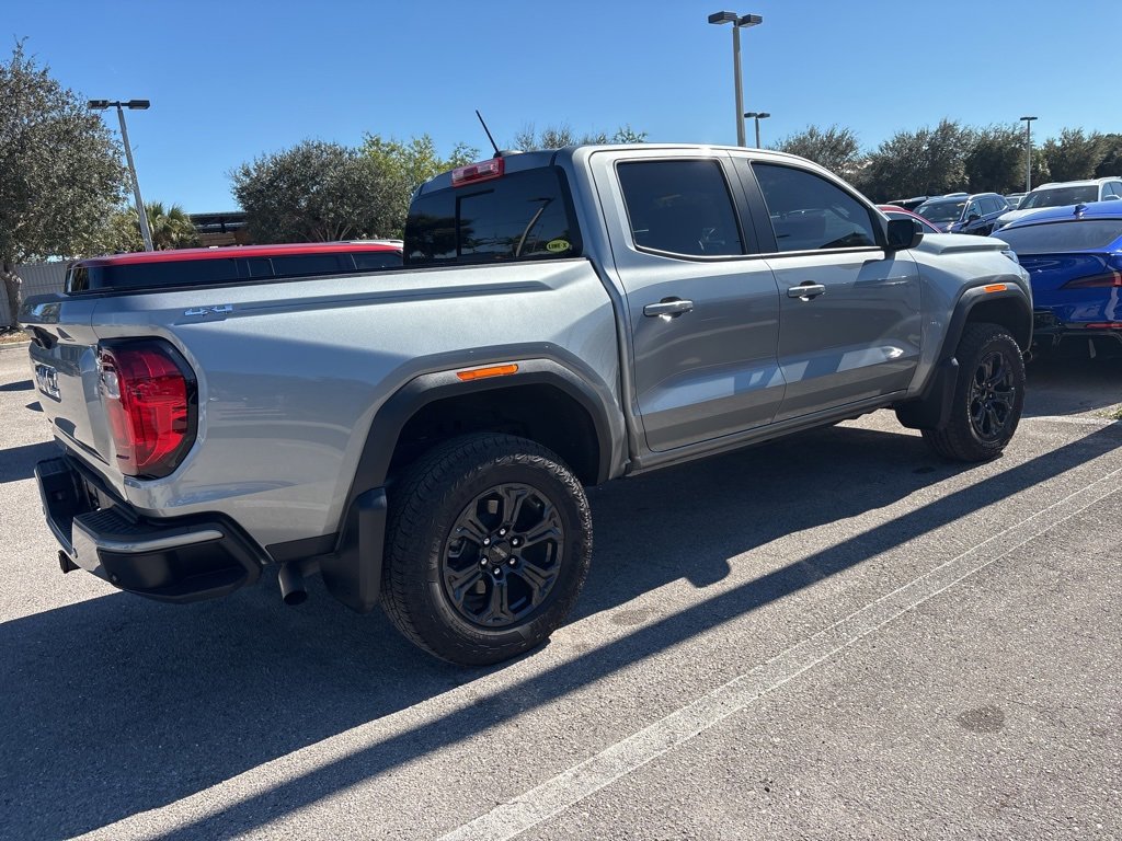 Used 2024 GMC Canyon Elevation w/ Elevation Premium Package image 6