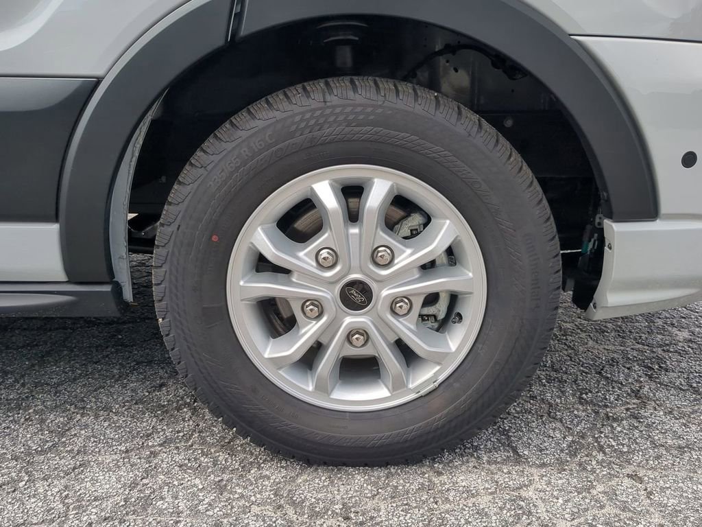 Used 2024 Ford Transit 350 XLT image 9