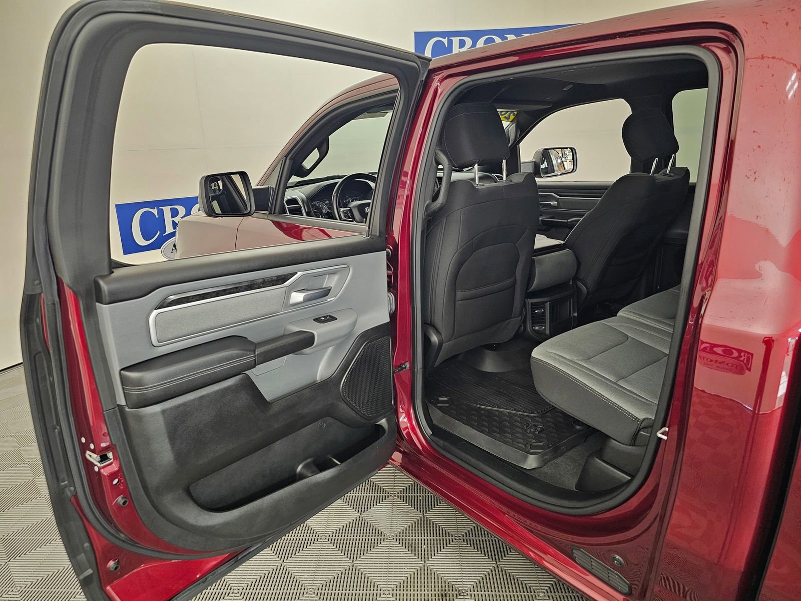 Used 2022 RAM 1500 Big Horn image 32