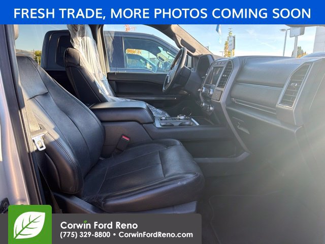Used 2018 Ford Expedition Max XLT w/ Equipment Group 202A AWD/4WD image 13