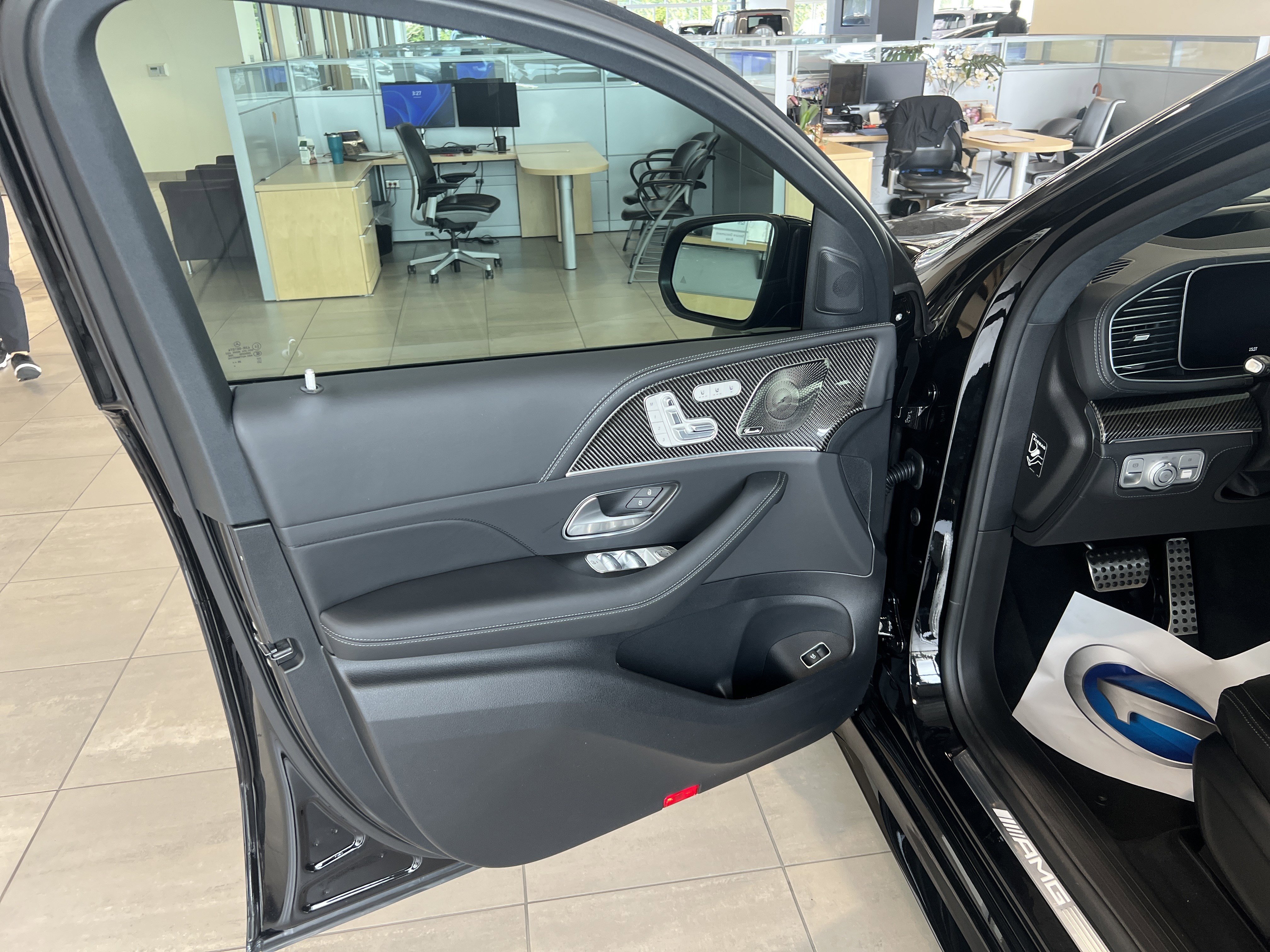 Used 2026 Mercedes-Benz GLE 63 AMG S image 24