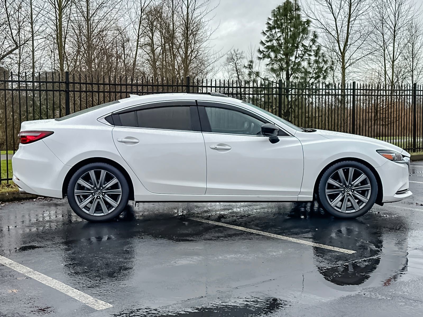 Used 2018 MAZDA MAZDA6 Grand Touring image 2
