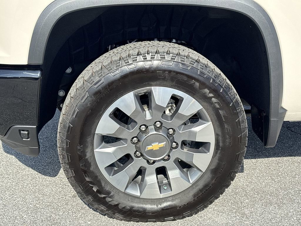New 2026 Chevrolet Silverado 2500 Custom w/ Custom Value Package image 33