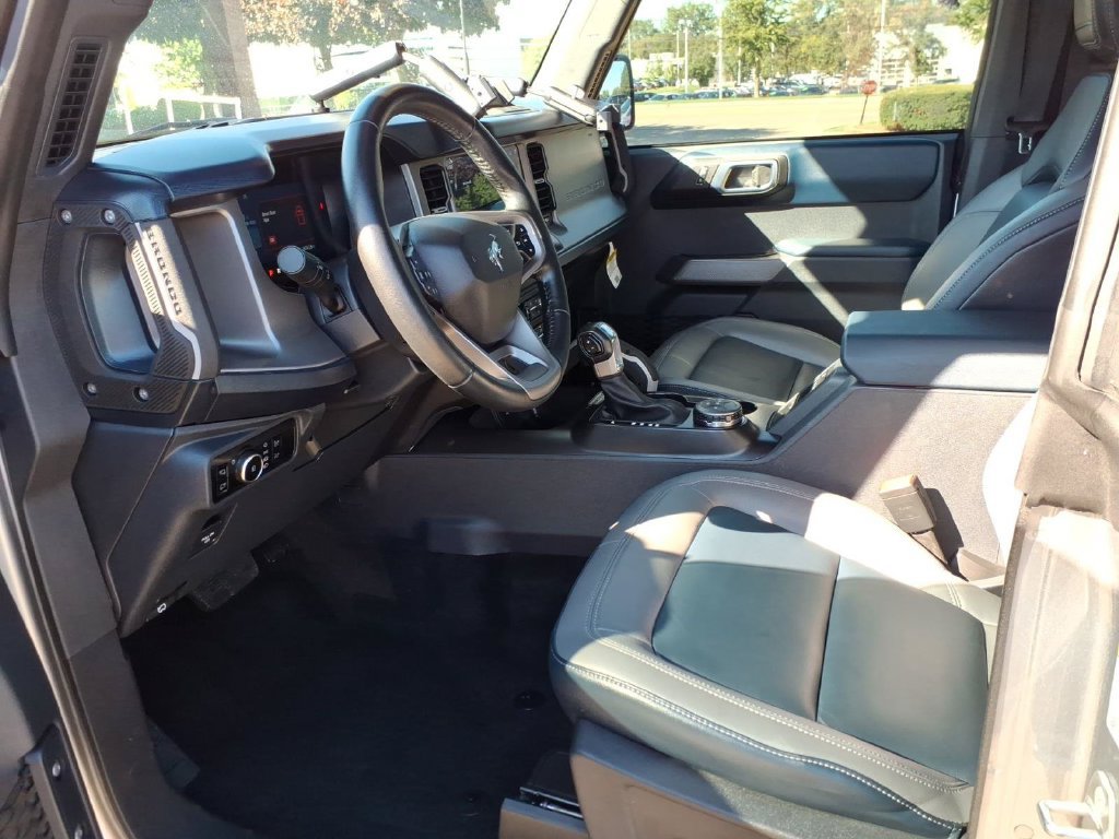 Used 2023 Ford Bronco Outer Banks AWD/4WD image 11