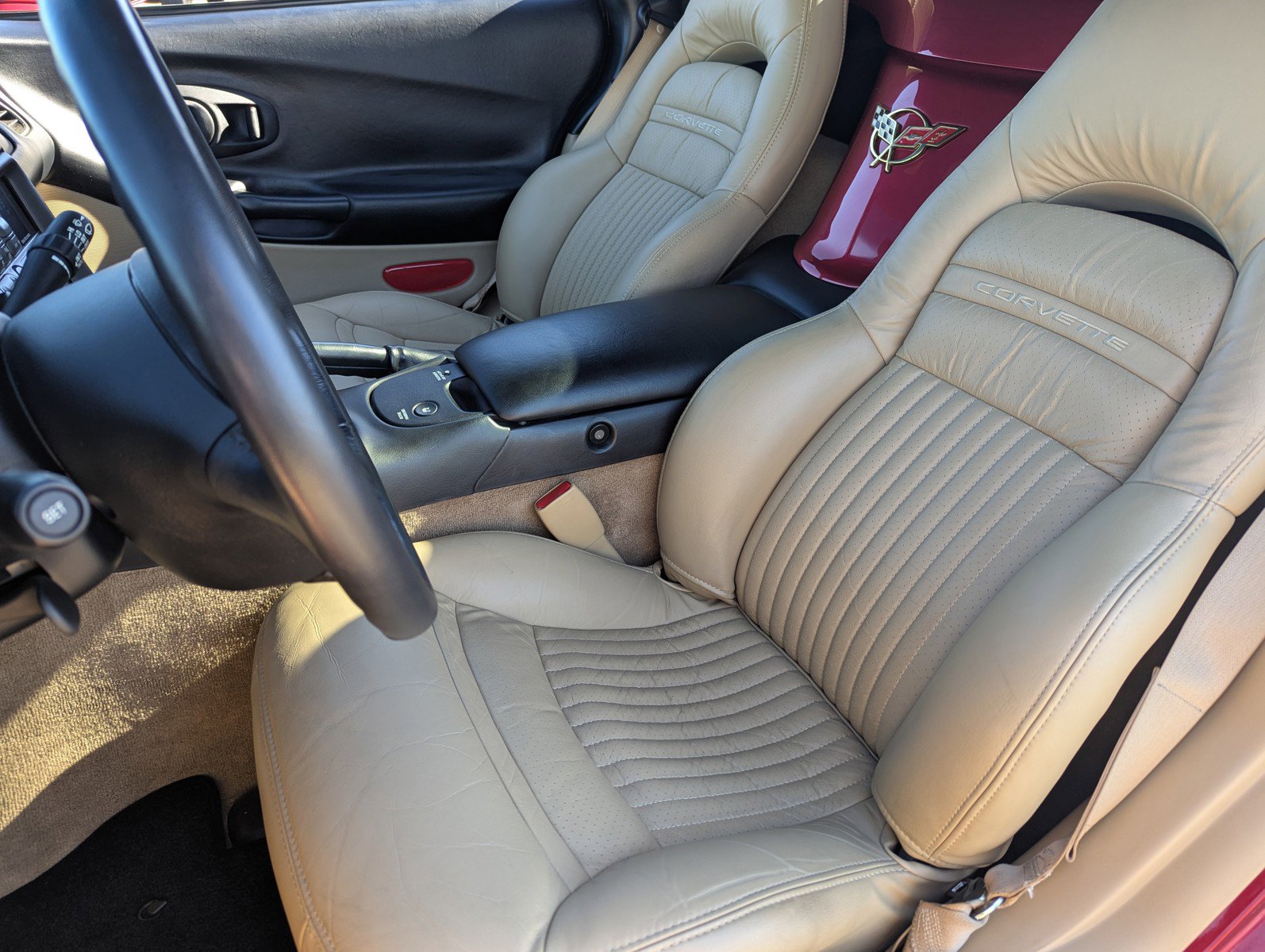 Used 2004 Chevrolet Corvette Convertible w/ Preferred Equipment Group image 21