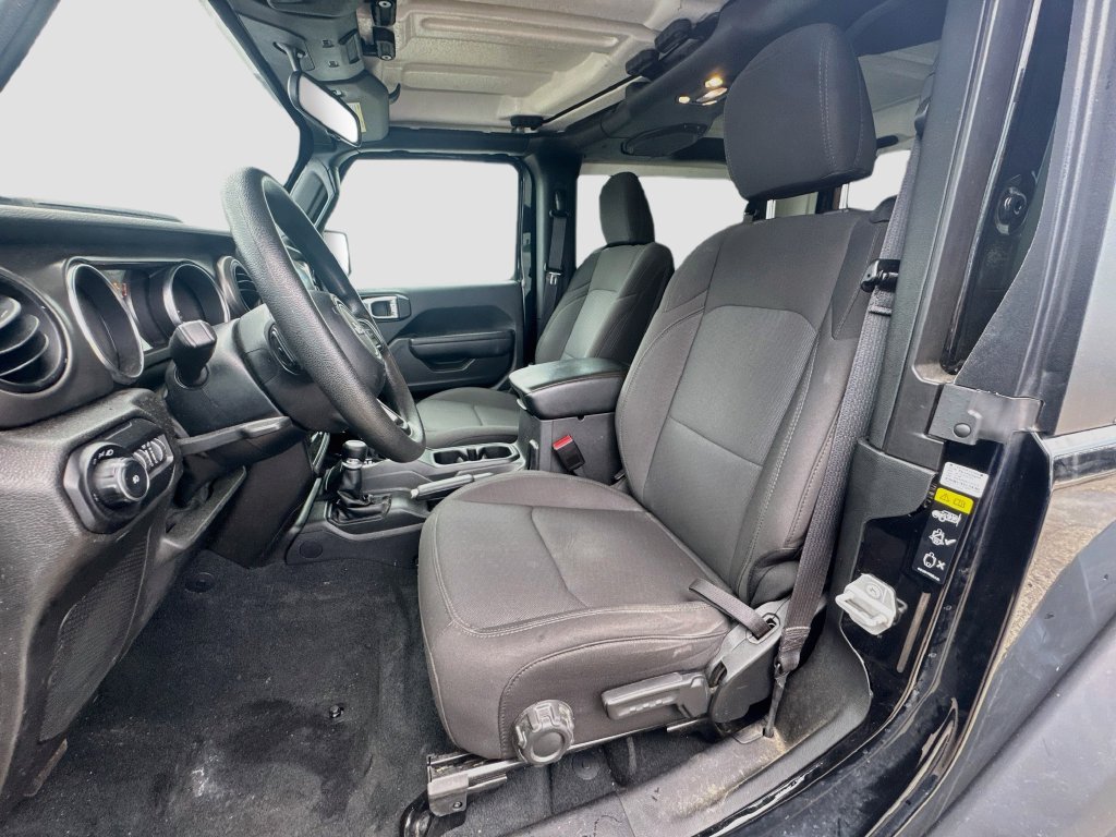 Used 2022 Jeep Wrangler Sport AWD/4WD image 22