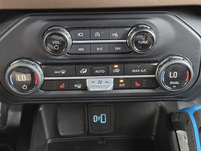 Used 2023 Ford Bronco Outer Banks AWD/4WD image 19