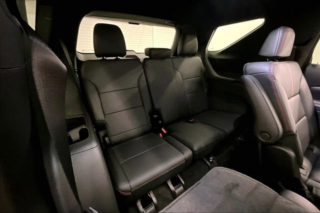 Used 2026 Chevrolet Traverse RS image 33