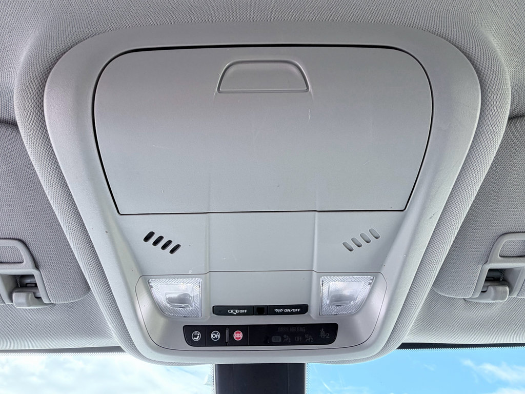 Used 2022 Chevrolet Equinox LT image 16