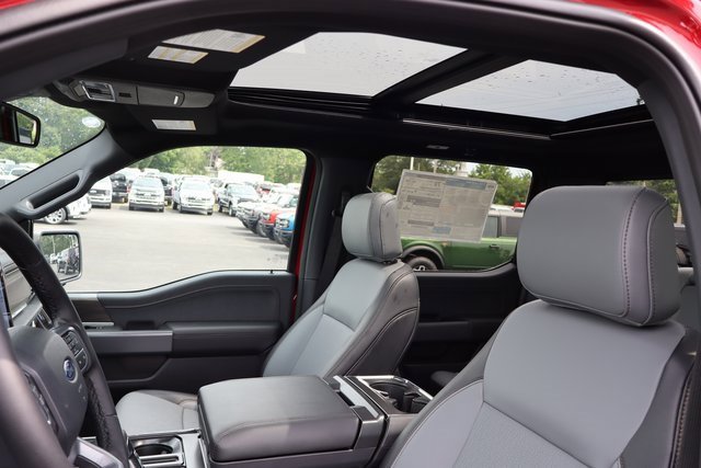 New 2025 Ford F150 Lightning Lariat w/ Max Trailer Tow Package image 5