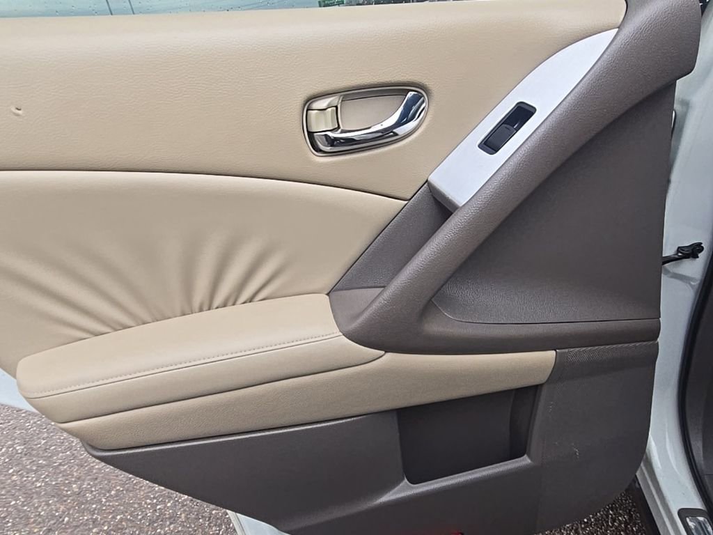 Used 2010 Nissan Murano SL w/ Leather Pkg image 33