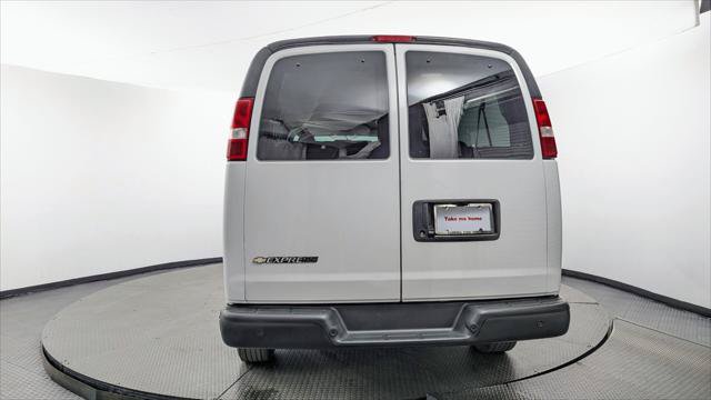 Used 2023 Chevrolet Express 3500 LS RWD image 7