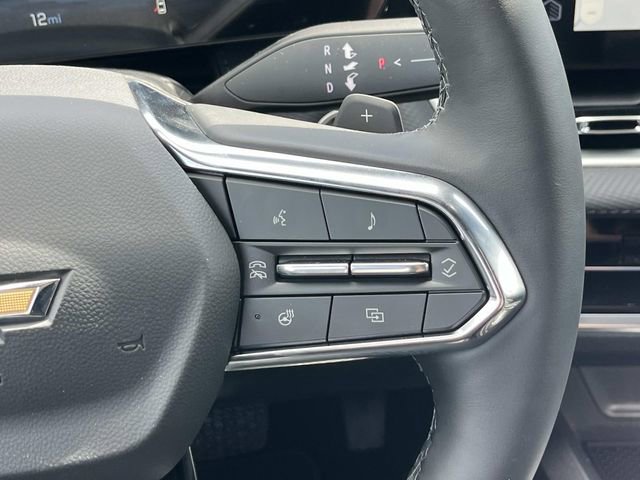 New 2026 Chevrolet Equinox LT w/ Safety and Technology Package FWD image 17