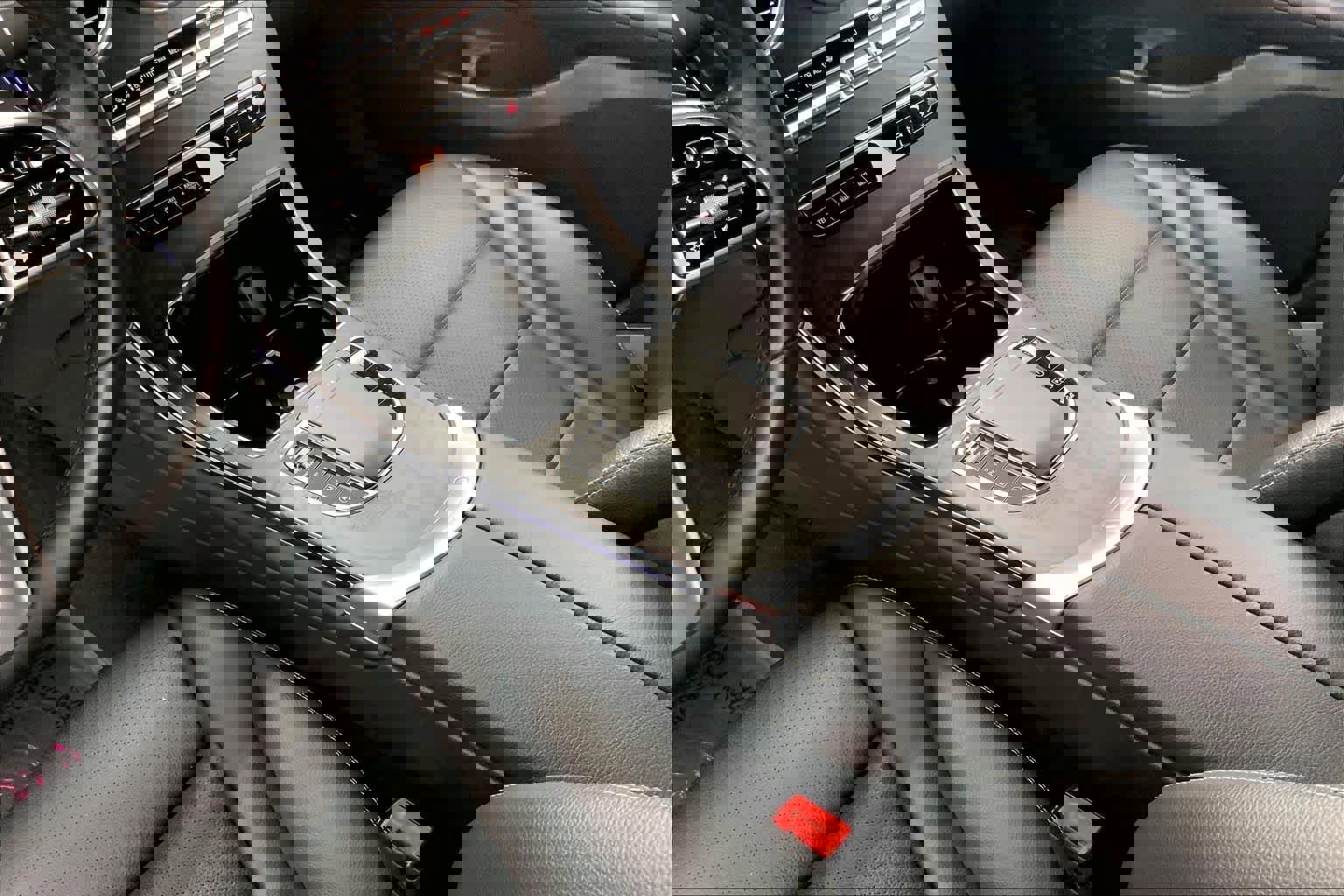 Used 2022 Mercedes-Benz GLC 300 image 26