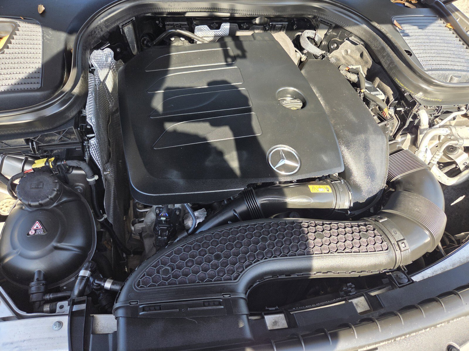 Used 2020 Mercedes-Benz GLC 300 image 18