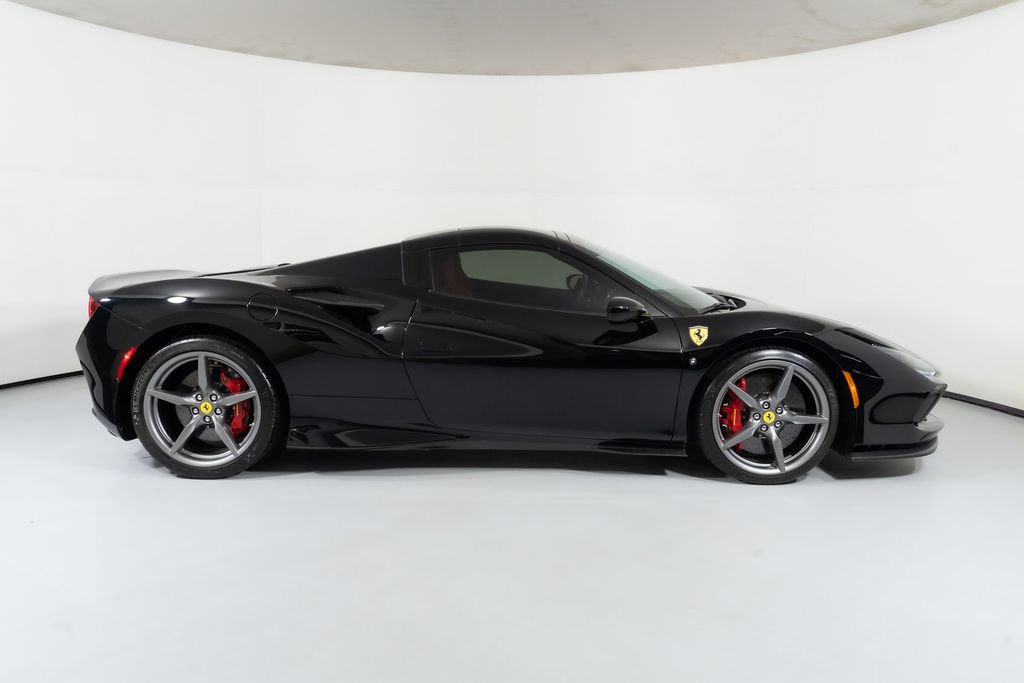 Used 2023 Ferrari F8 Tributo RWD image 19