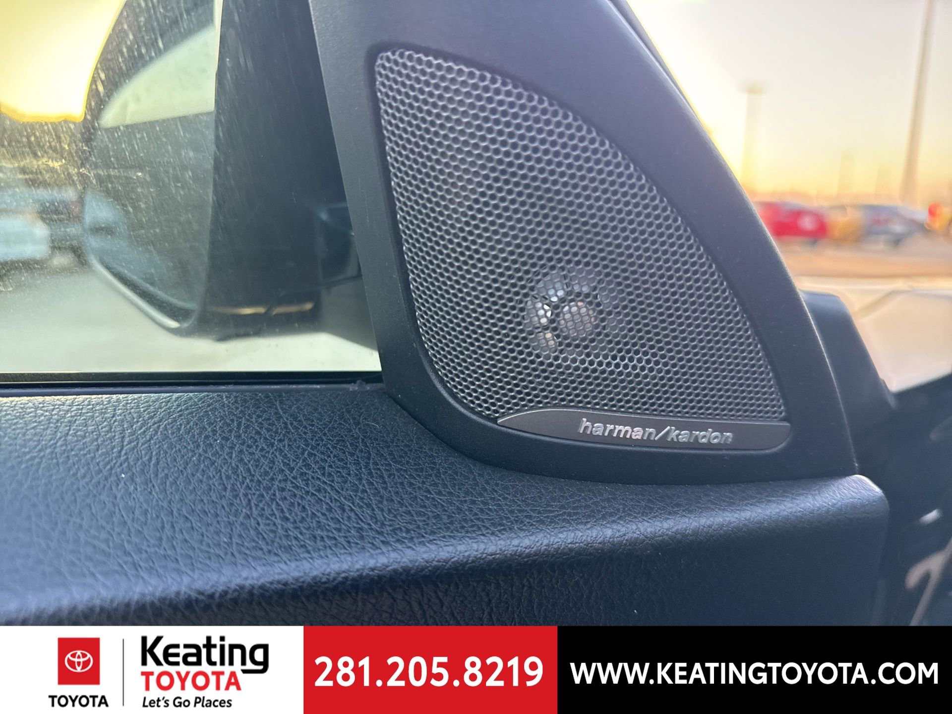 Used 2020 BMW M2 Competition w/ Executive Package RWD image 11