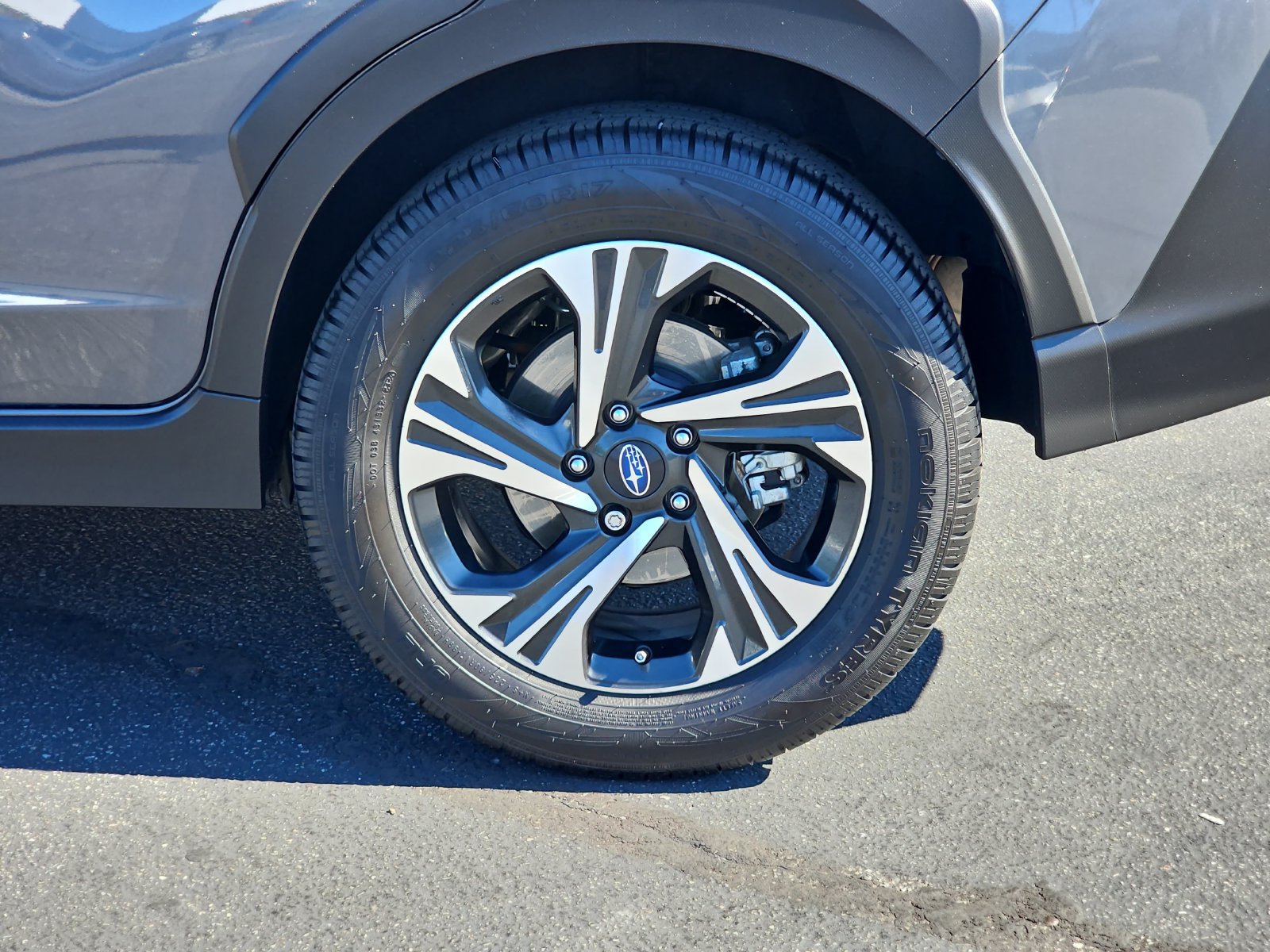 Used 2024 Subaru Crosstrek 2.0i Premium w/ Crosstrek Mirror Package AWD/4WD image 35