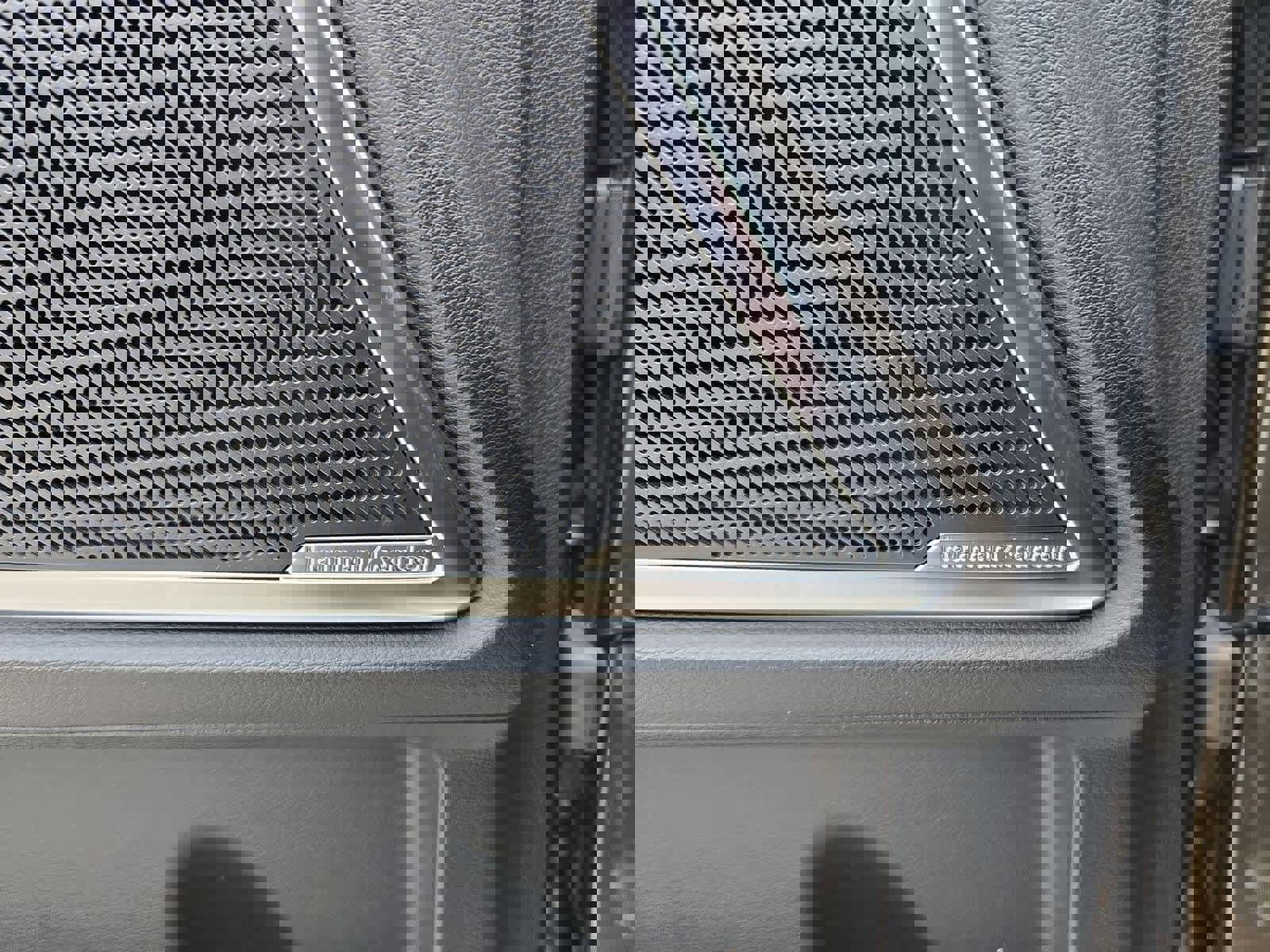 Used 2023 Kia Telluride SX Prestige image 31