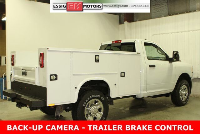 New 2024 RAM 2500 Tradesman w/ Chrome Appearance Group image 40