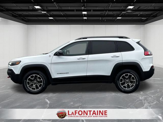 Used 2020 Jeep Cherokee Trailhawk w/ Cold Weather Group AWD/4WD image 2